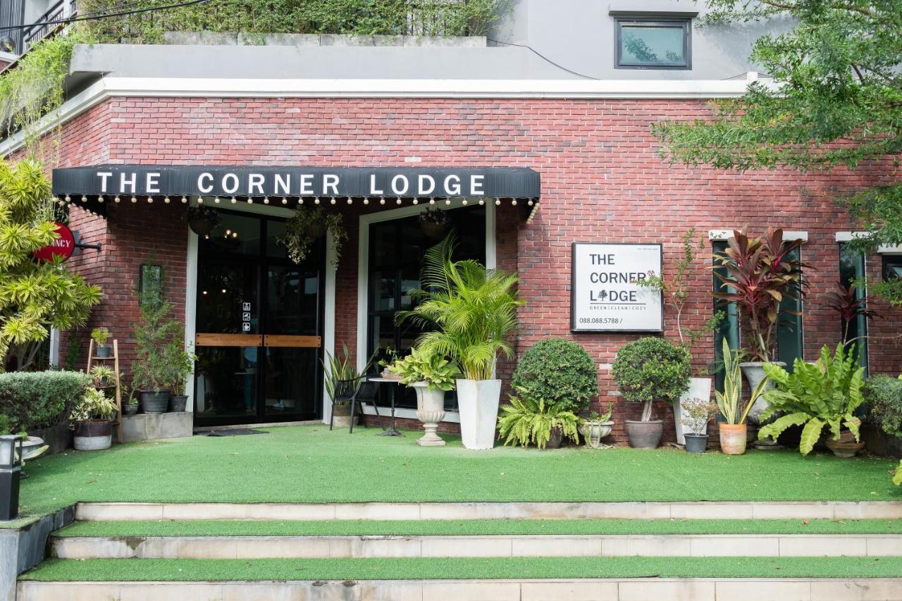 The Corner Lodge - Sha Extra Plus Pattaya Dış mekan fotoğraf